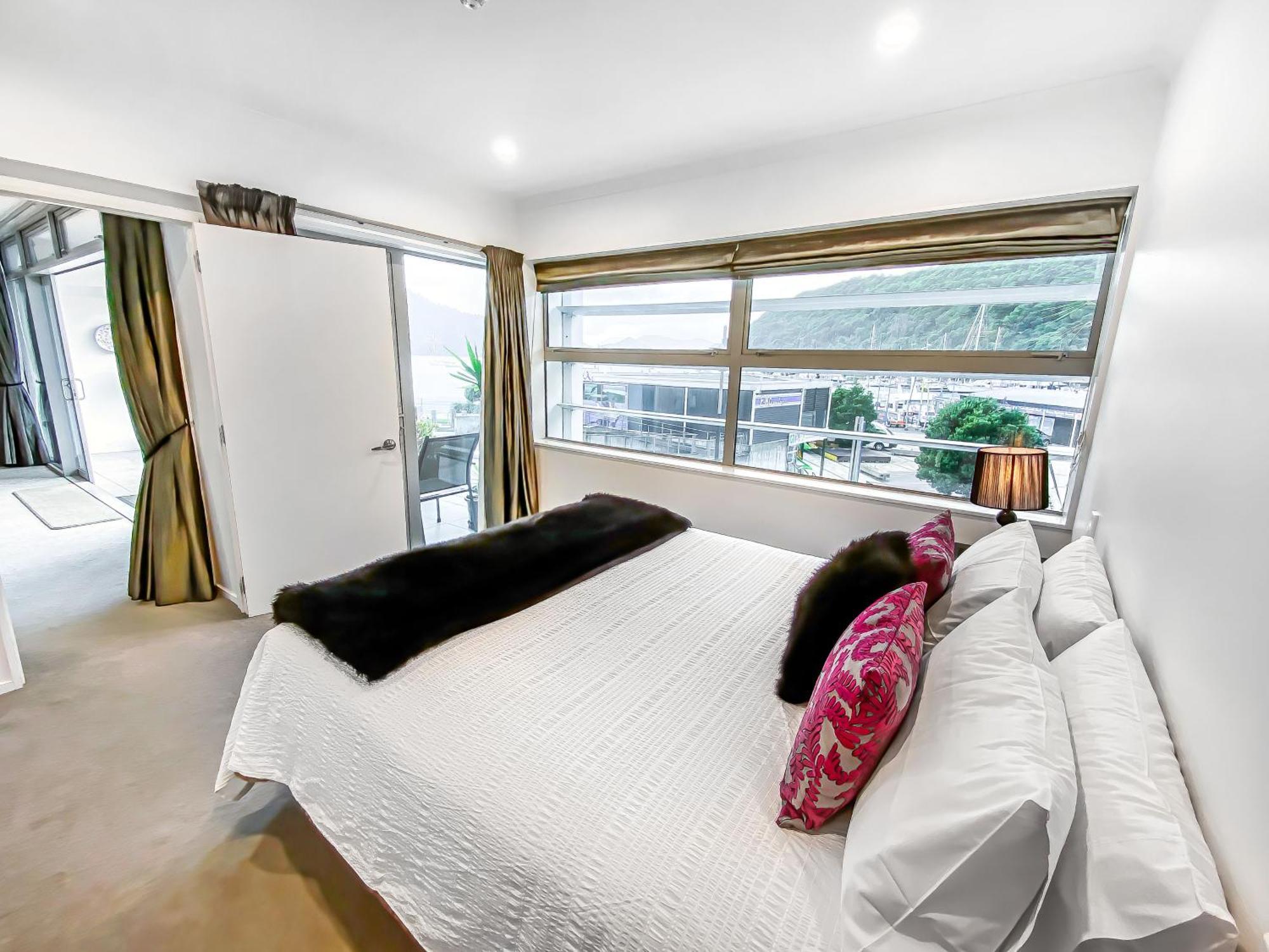 Oxley'S Waterfront Apartment Picton Exterior photo
